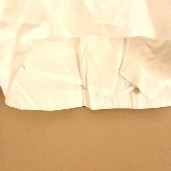 Crown & Ivy White Mini Skirt with Navy Blue Scalloped Trim - Picture 3 of 6